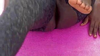 hey ebony milf, your morning workout pussy spread looks so inviting!