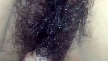 german hairy pussy gapes with farting beaver sounds