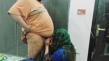 Indian Maid's Tight Anal Hole Gets Ruthlessly Fucked!