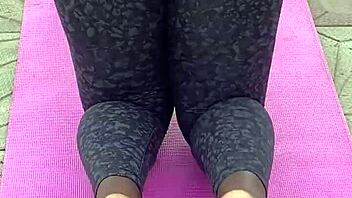 hey ebony milf, your morning workout pussy spread looks so inviting!