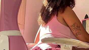 Chubby BBW Farts Curvy Body At Computer