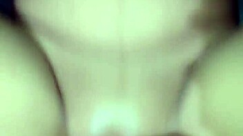 Istri Tetangga Colmek Big Tits Squirting Tease