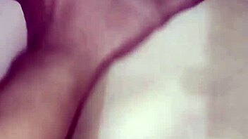 Istri Tetangga Colmek Big Tits Squirting Tease