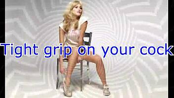 Erotic mistress Lisa Pixie dominates BDSM slave tricks 😈🔗