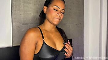 hot morena's pussy gets creampied