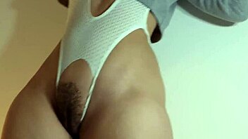 Part 1 Latina Tries Leggings Shows Big Hairy Pussy Inmymound
