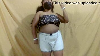 Hey, wanna see Bangladesh's hottest new GROUP sex action?