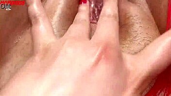 ¡Curvy Latina's Big Clit Pussy Soaks Red Bodysuit!