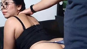 quick sex with silent asian babe and she turned out super naughty