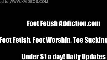 Suck on my sweet little teen toes now