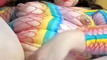 Chubby latina shows off curvy body
