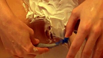 Shaving My Pussy In The Shower