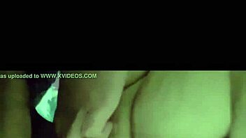 Indian aunty shares passionate moments in Mumbai setting