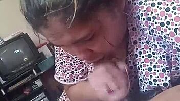 la mamada de mi suegra feels amazing