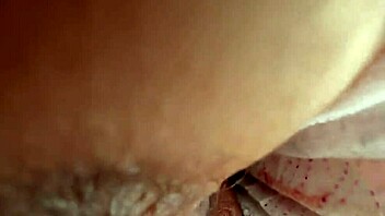 lets test if sea girls have salty anus taste