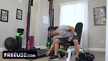 alex coal the ultimate fembot gives muscular lover a massage