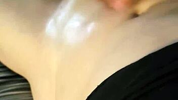 driftwood and barefoot kontessa gives another hot handjob