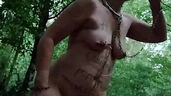 esclave f in forest auto session of submission and humiliation