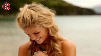 sexy model me brooklyn decker