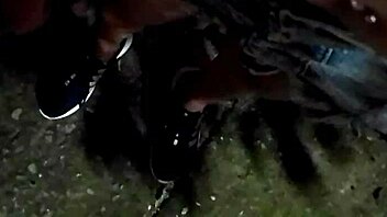 CHEATING WIFE SUCKS STRANGER OUTDOORS THEN GETS CREAMPIED