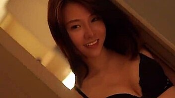 Jena dammaya bikini maid