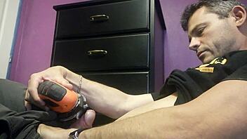 playing myself with the incredible machine with exploding cum free vid now