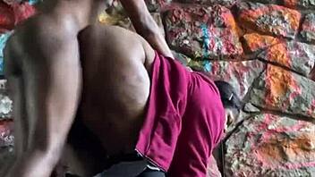 sexy bbw remi getting creampied in a tunnel