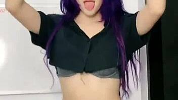 Masturbation Contest With Tiktoker Gets Wild