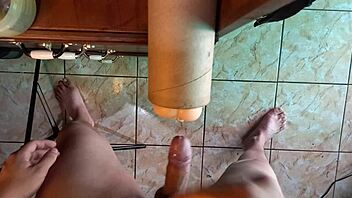 follando vagina de goma hasta correrme