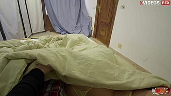 hot milf in bed wants deep fuck this morning