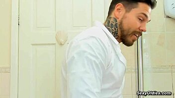 Dean fucks wife in bathroom on an open house