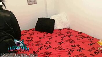 Threesome With Two Venezuelan Girls No Condom