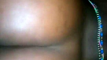 Pose your ass on my twisted cock right now