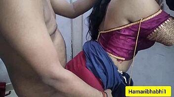 Indian woman in saree enjoys passionate encounter