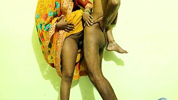 Xxx Indian Desi Babhi Ne Sex Ki Lat Laga Di
