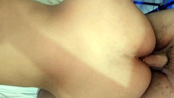 Horny Latina Shows TIGHT ASS
