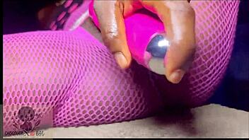 Pussy play in back so horny till I squirt
