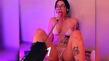 passionate moaning hottie begs for it deeper and deeper now