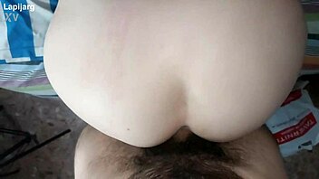 Cogiendo a mi super culona y tetona en doggy style