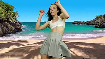 she has no panties wait until the wind blows