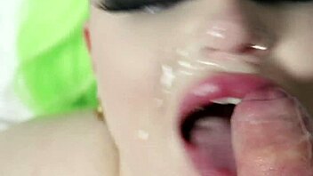 nova the nerd reaches five orgasms in row