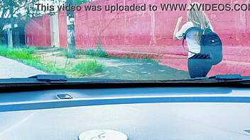 Shameless schoolgirl flashes teacher inside parked car