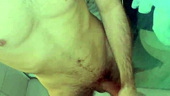 santa gives a horny bitch the best gift ever a good christmas fuck