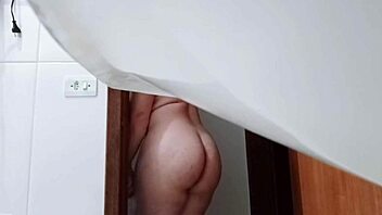 Hidden cam shows femboy spreading on webcam