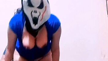 Daddy its halloween and im going to suck you and then you penetrate my pussy please