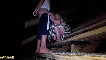 Public Blowjob And Eating Pussy On Beach Adventure