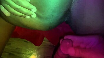 penis enorme no cu da evangelica vadia ela deixa ele gozar no cu dela com multiplos orgasmos