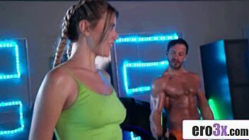 These Fit Chicks Take Turns Riding Italian Beef In Gym