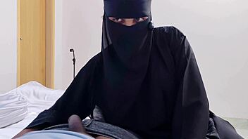 Horny hijabi milf wife enjoys rough homemade bangla sex