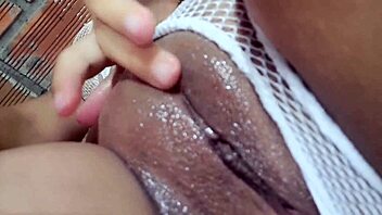 He makes me want anal